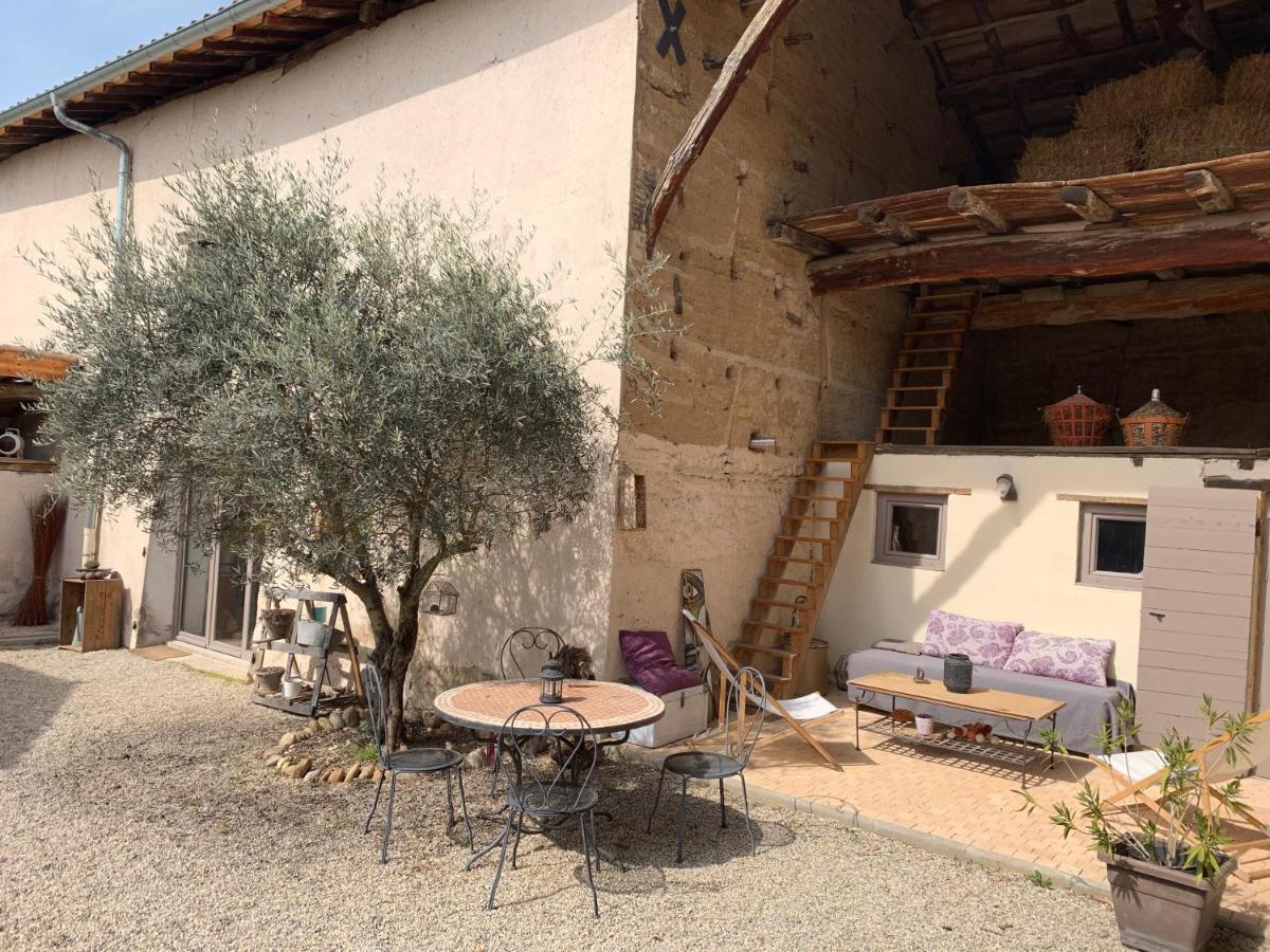 La Grange De La Batone - Bed And Breakfast Messimy-sur-Saone Eksteriør bilde